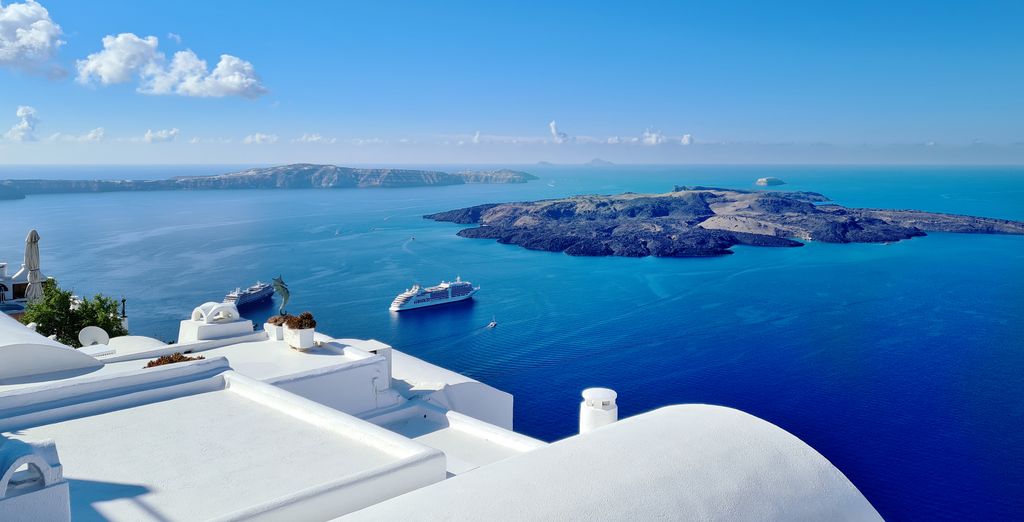 Tour di  5, 6, 8 o 10 tra Atene e Santorini