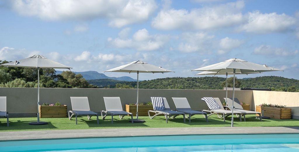Les Terrasses d'Arsella 5* con volo o Sardinia Ferries