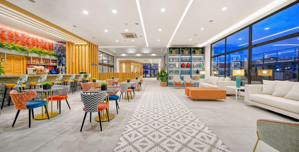 Broncemar Beach Suites 4*