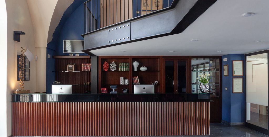 Coclee Suite Palace