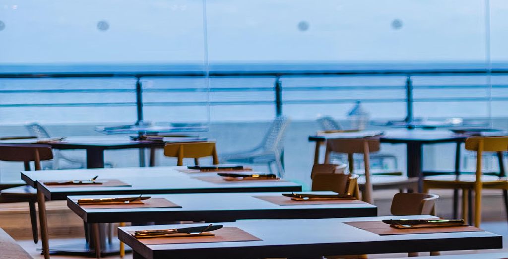 Seaview Hotel 4* - Adults Only