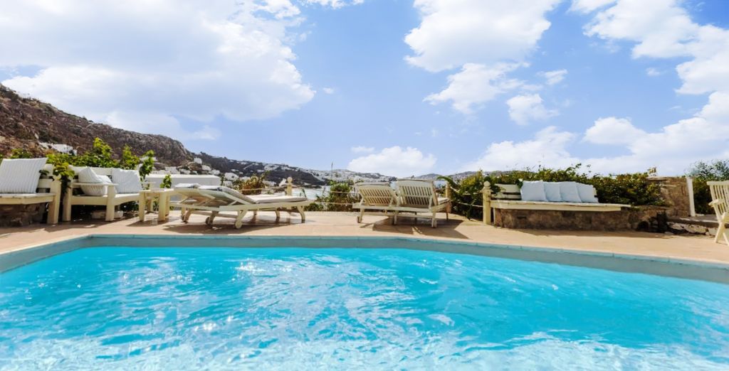 Rhenia Hotel 4*