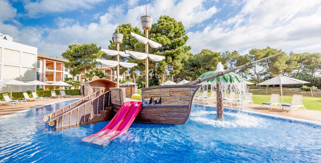 Blau Colonia Sant Jordi Resort & Spa 4*