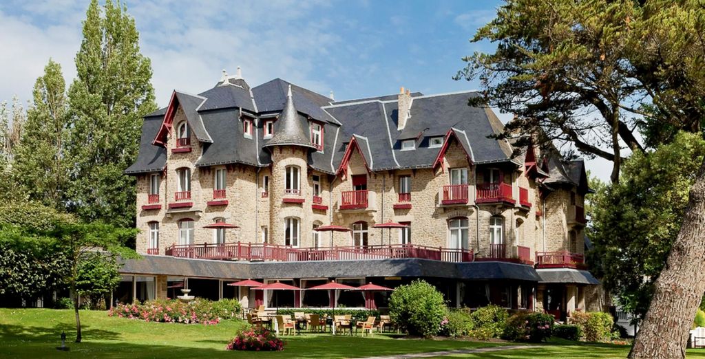 Hôtel Le Castel Marie-Louise 5* - La Baule - Jusqu'à -70% | Voyage Privé