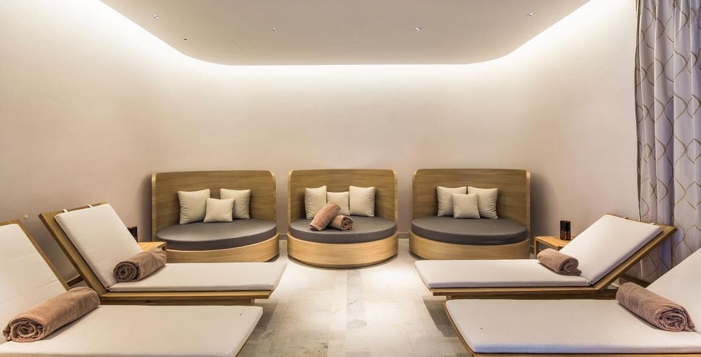 AlpenGold Hotel Davos 5*