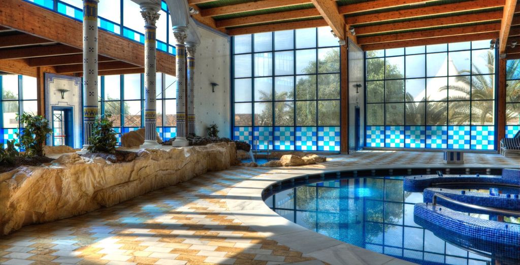 Hotel Beatriz Costa Teguise & Spa 4*