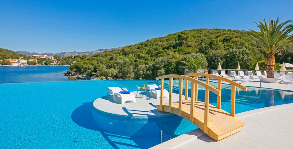 Aminess Port 9 Resort 4*