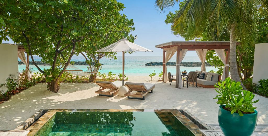 Fairmont Maldives, Sirru Fen Fushi 5*