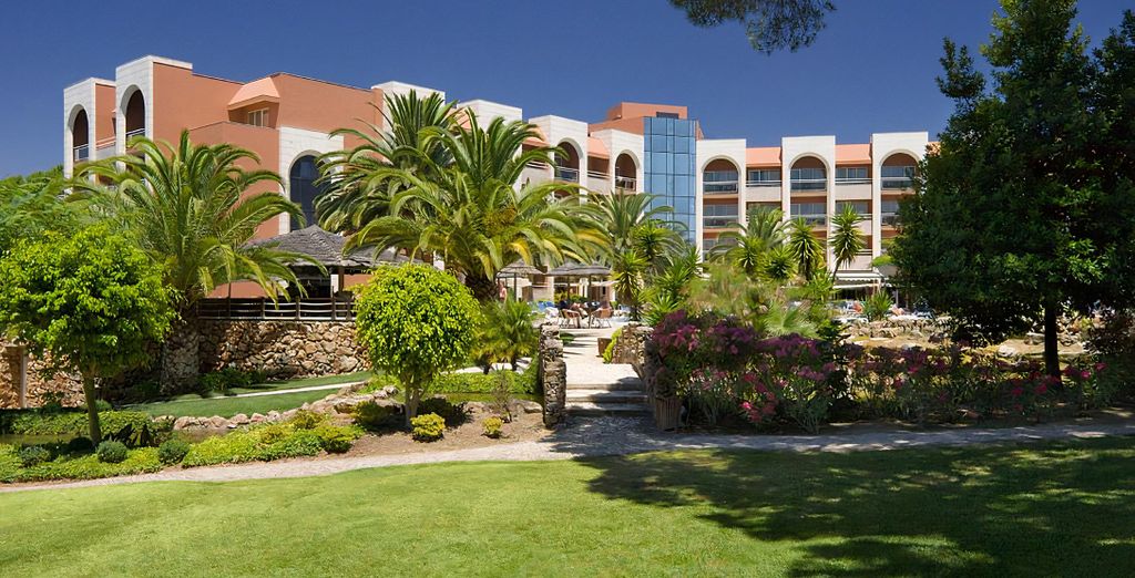 Falésia Hotel 4*