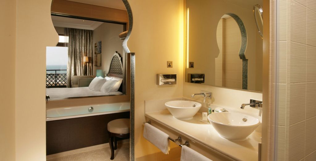 Hilton Ras Al Khaimah Resort & Spa 5* 
