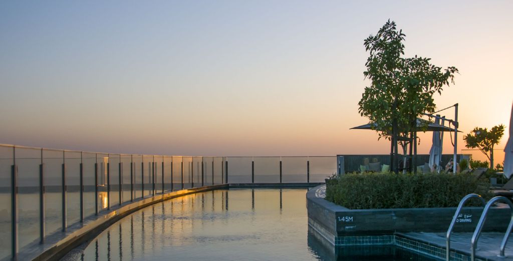 Hyatt Andaz Capital Gate 5* con biglietti per il Gran Premio di Formula 1