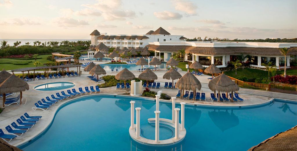 New York Hilton Midtown 4* e Hotel Grand Riviera Princess 5*