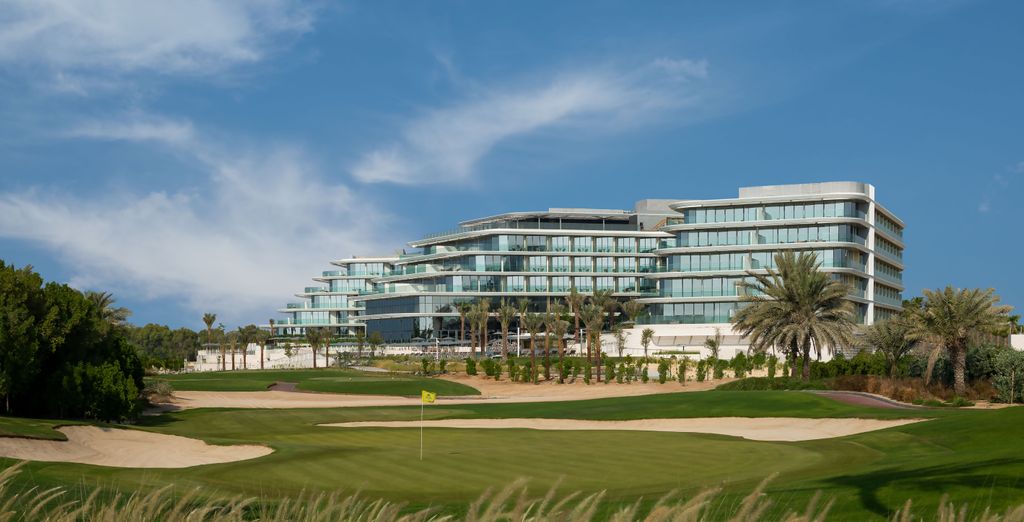 JA Lake View 5*