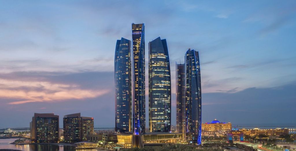 Conrad Abu Dhabi Etihad Towers 5*