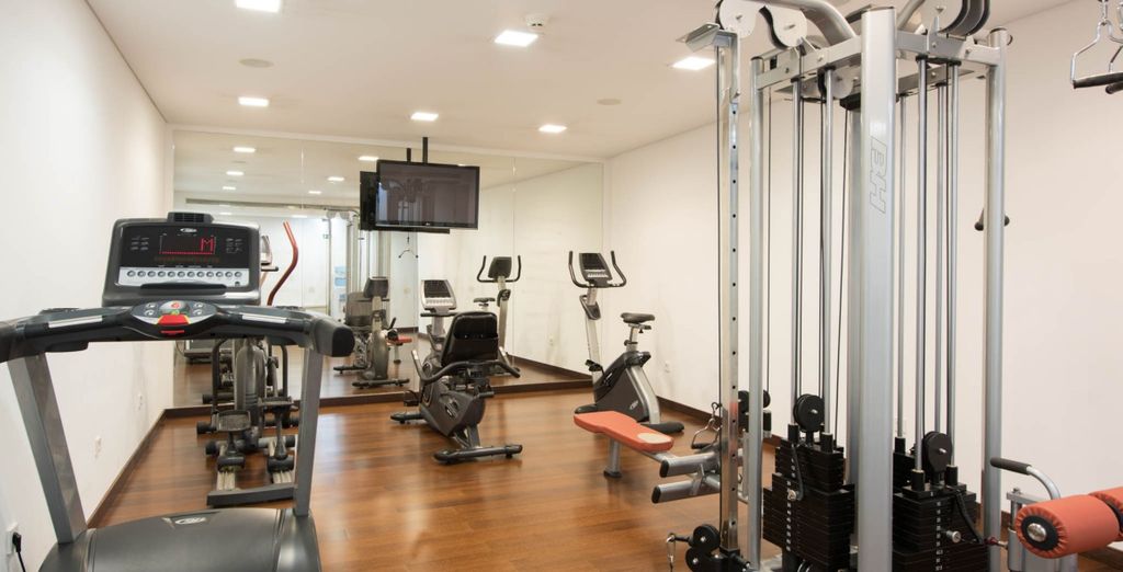 Hotel Carris Porto Ribeira 4*