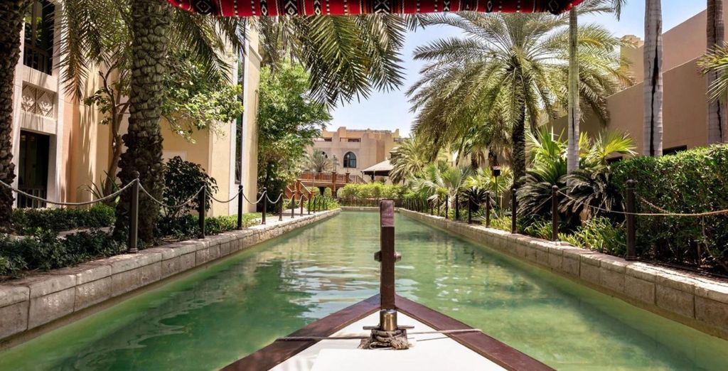 Shangri La Hotel Qaryat Al Beri Abu Dhabi 5*