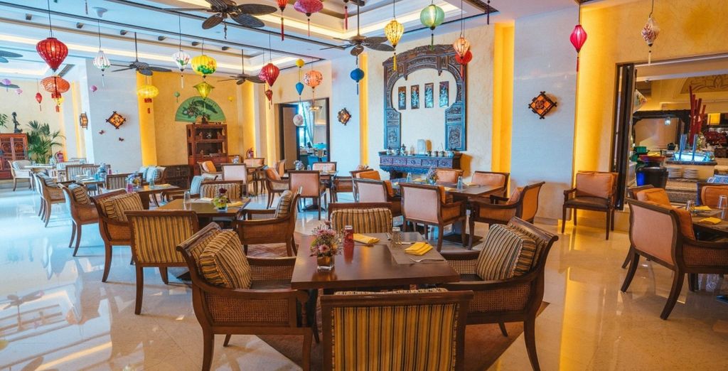 Shangri La Hotel Qaryat Al Beri Abu Dhabi 5*
