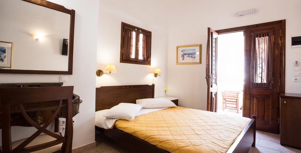 Tour di 8, 10 e 13 notti ad Atene, Naxos e Santorini