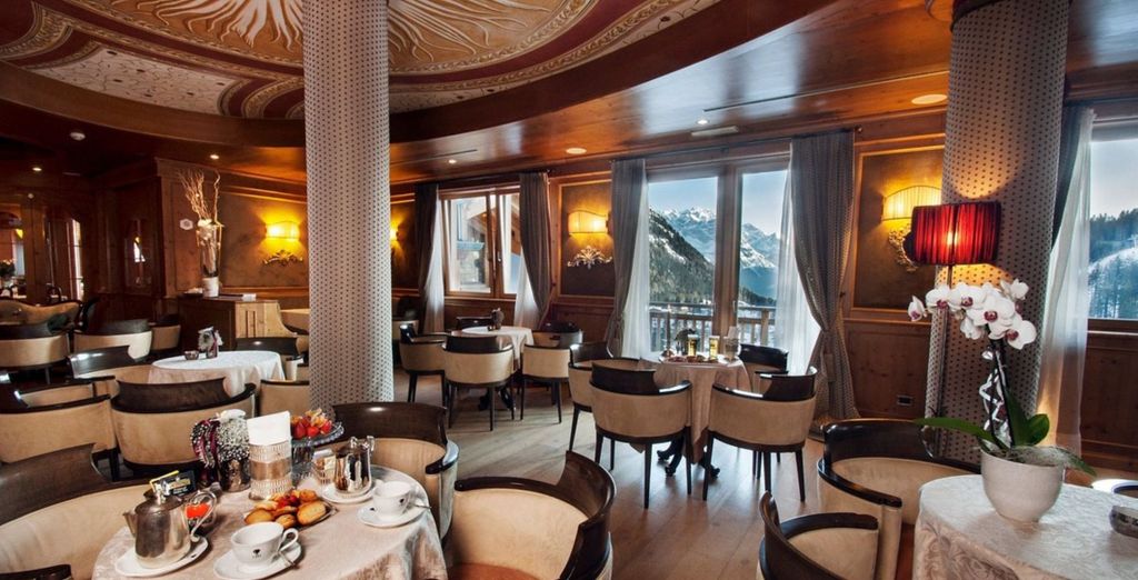 Hotel Cristal Palace 4*S
