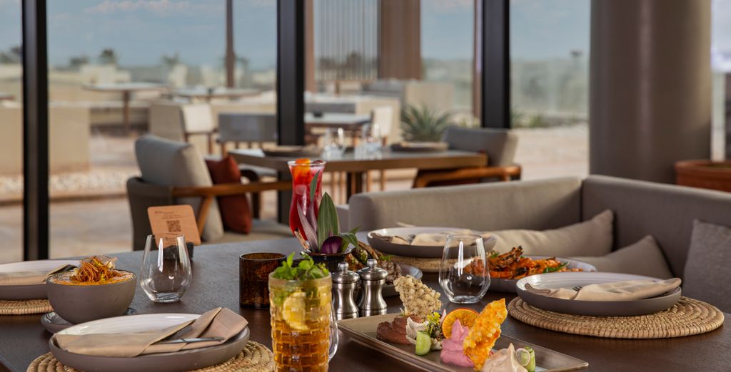 Tour privato di 5 notti a 360° alla scoperta di Salalah ed estensione all'Alila Hinu Bay 5*