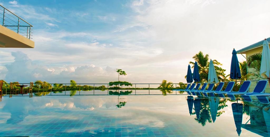 Acajou Beach Resort 4*
