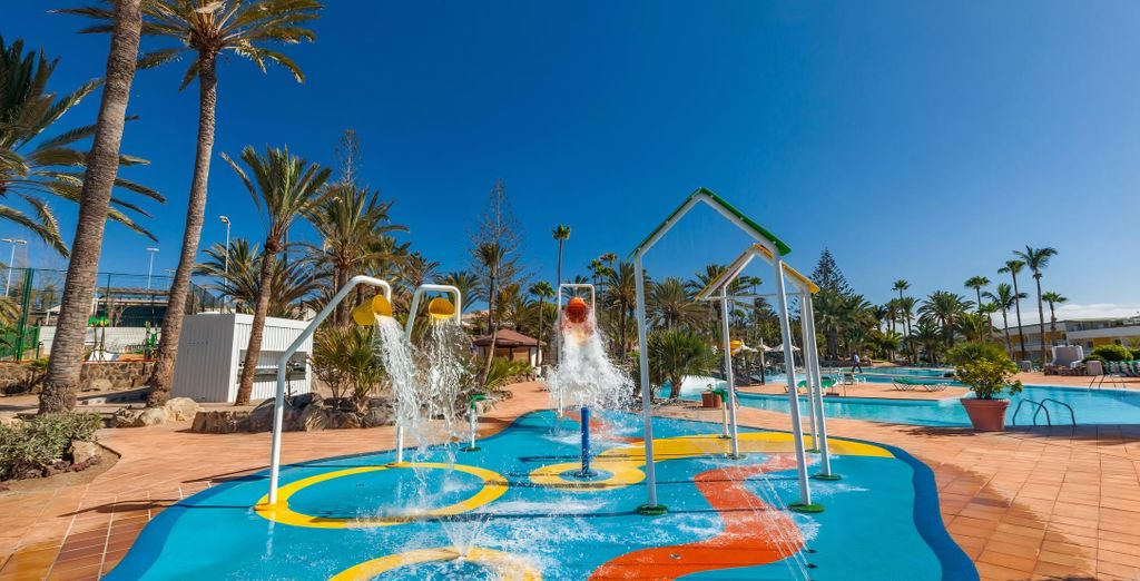 Abora Interclub Atlantic by Lopesan Hotels 4*