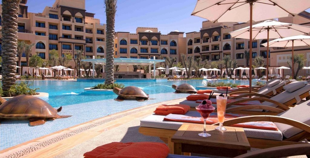 Saadiyat Rotana Resort & Villas 5*