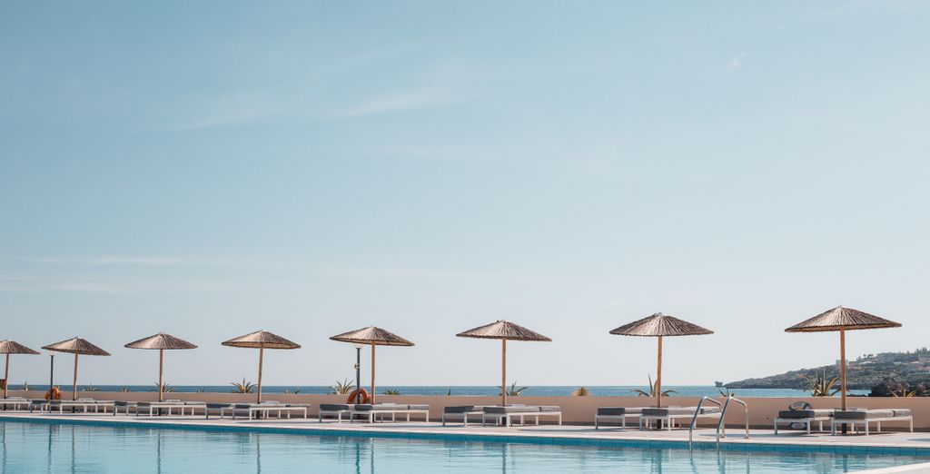 Eden Roc Resort 5*