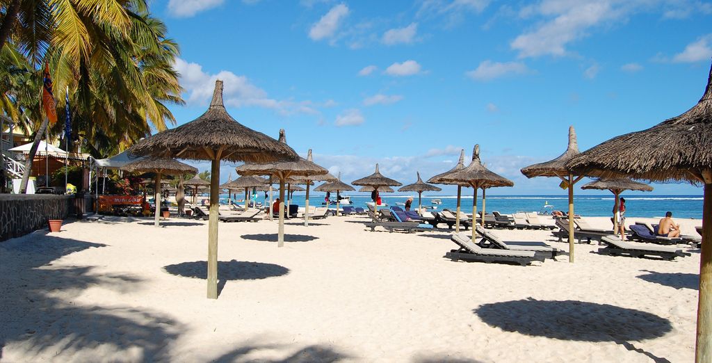 Villas Caroline Beach Hotel