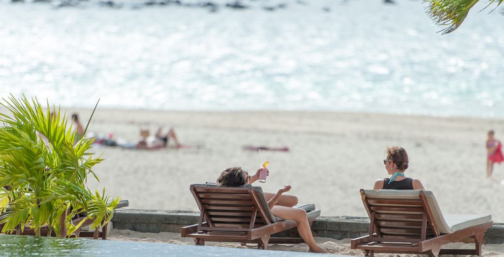 Villas Caroline Beach Hotel