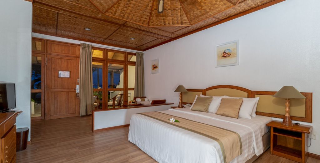 Bandos Maldives 4*