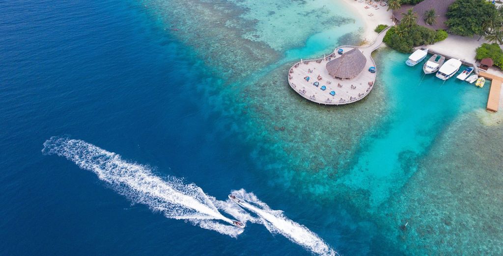 Bandos Maldives 4*