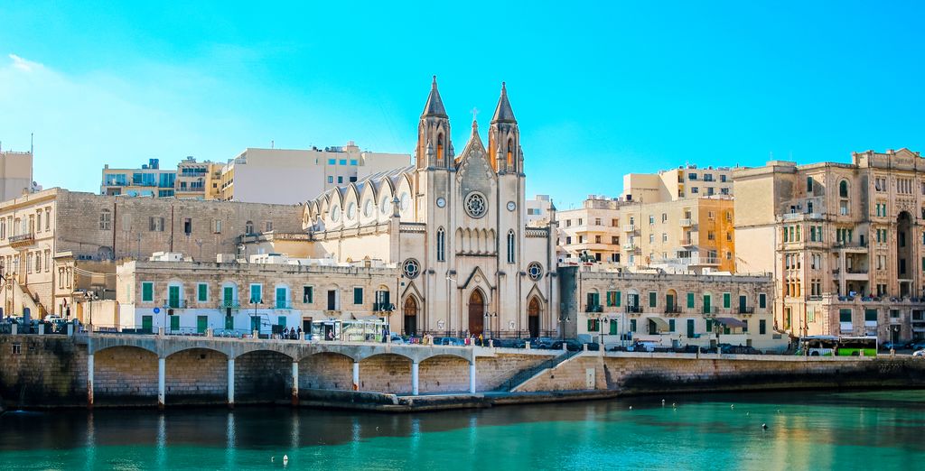 Radisson Blu Resort Malta Saint Julian's 5*