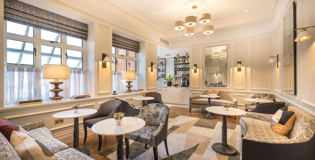 The Capital Hotel, Apartments & Townhouse 5*