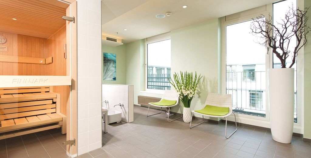 Leonardo Berlin Mitte 4*
