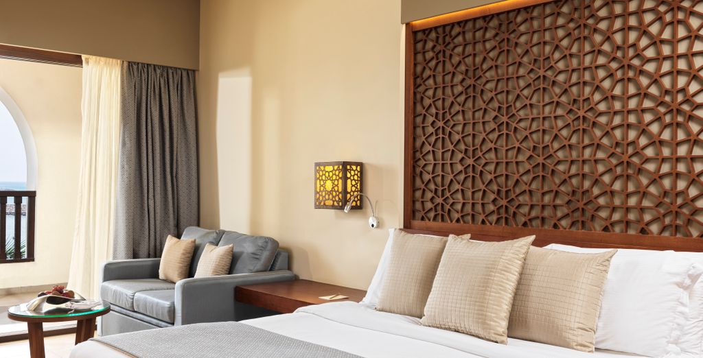Fanar Hotel & Residences 5*