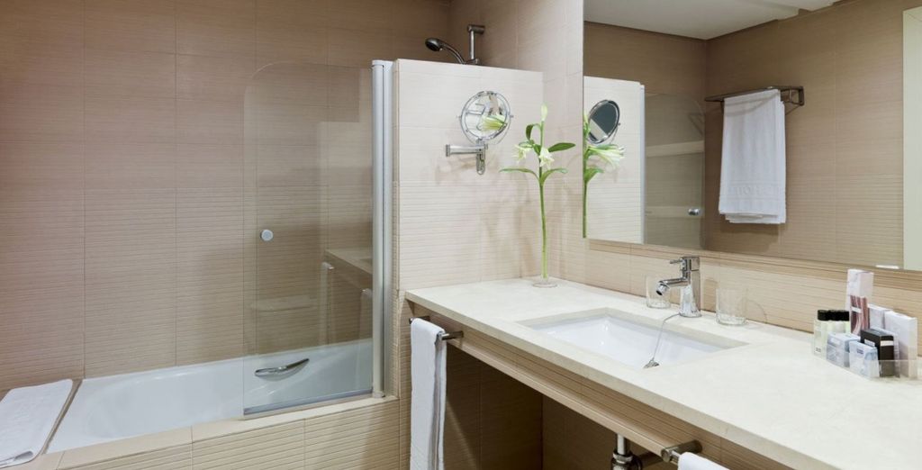H10 Estepona Palace 4*