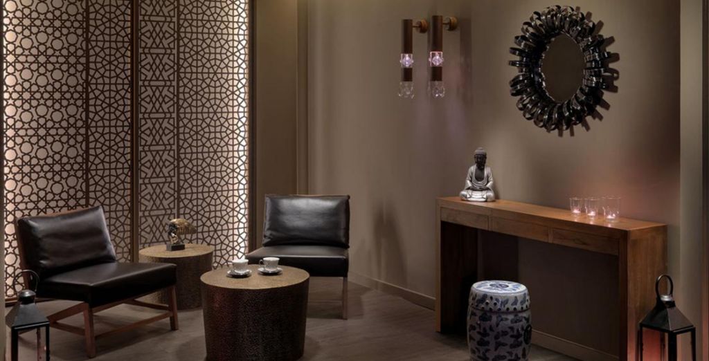 H10 Estepona Palace 4*