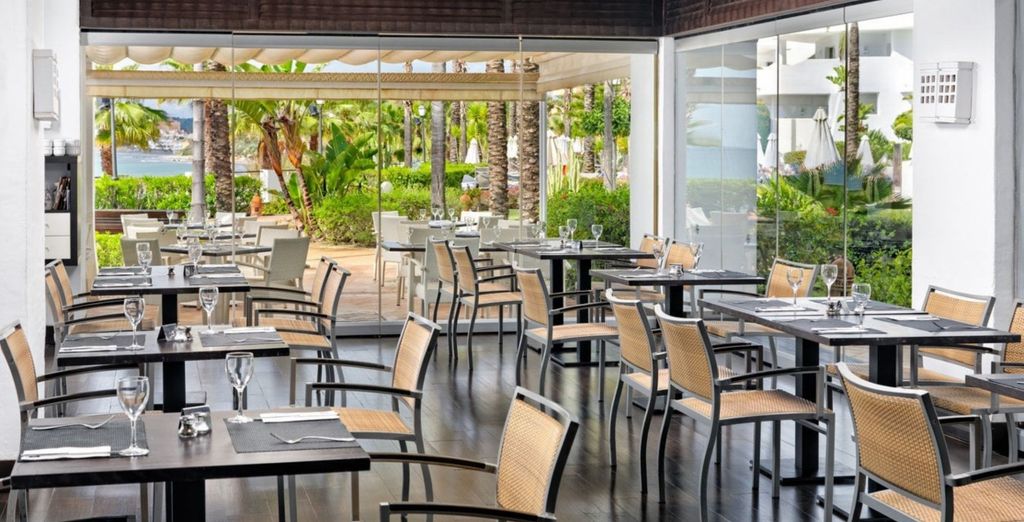 H10 Estepona Palace 4*
