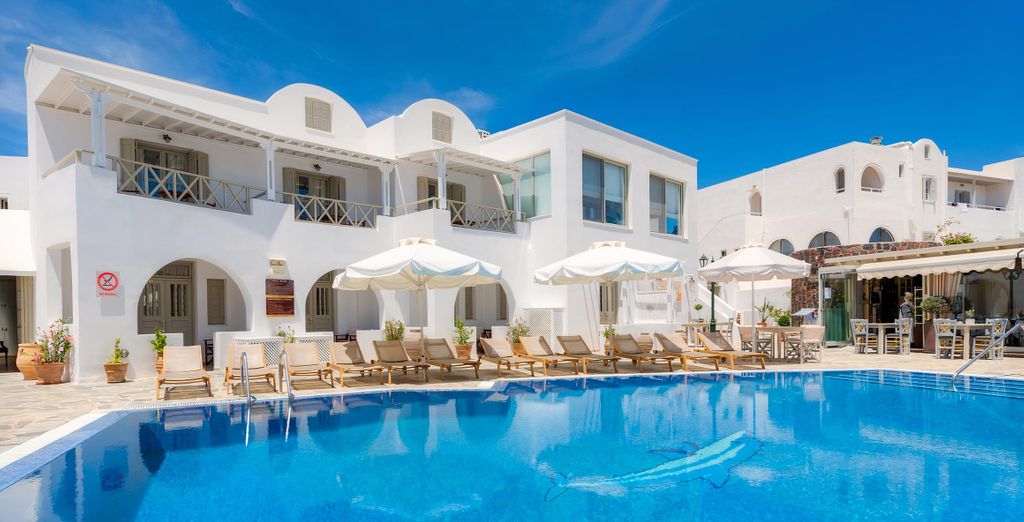 Tour ad Atene, Paros e Santorini