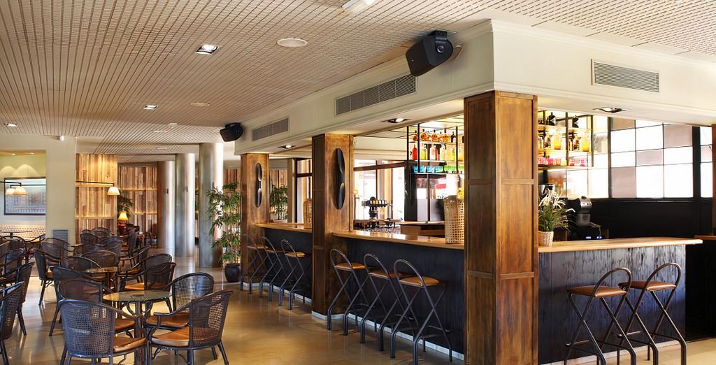 Indigo Barcelona Plaza Espana 4* e Luna Club 4* 