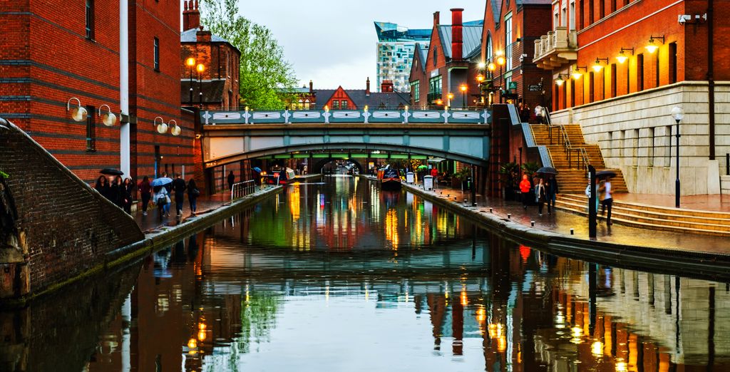 Birmingham Holiday Inn City Center 4* con biglietto per Aston Villa vs PSG (Champions League)