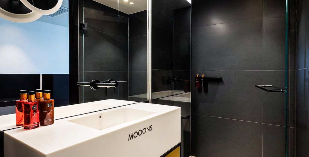 MOOONS Vienna 4*