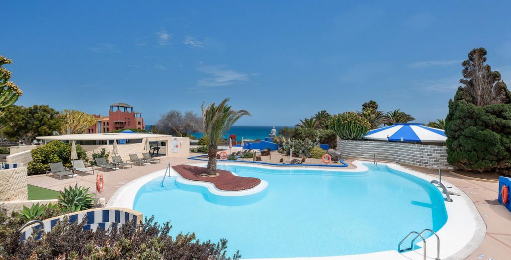 Hotel LIVVO Risco del Gato Suites 4*
