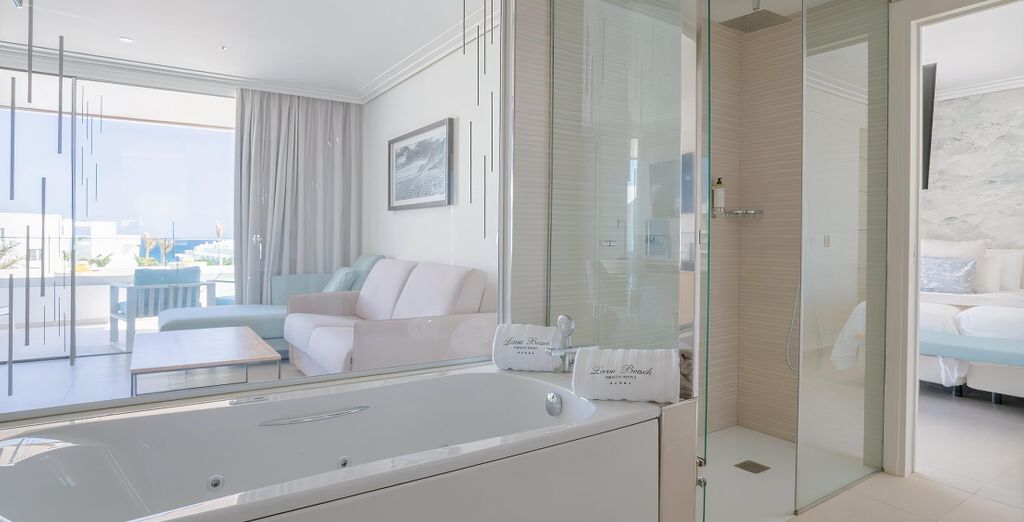Hotel Lava Beach 5*