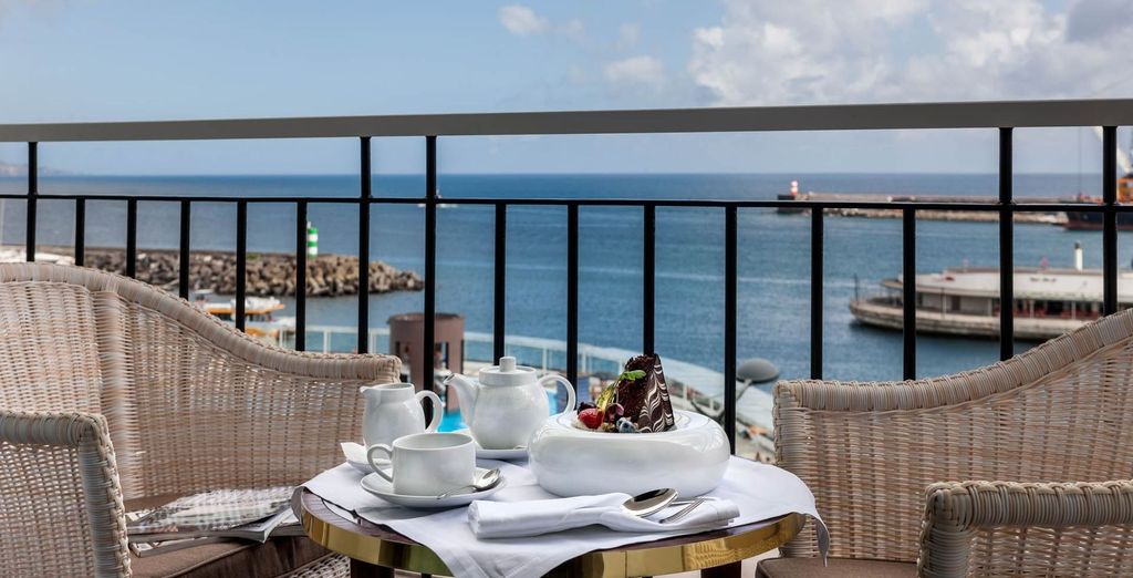 Grand Hotel Acores Atlantico 5*