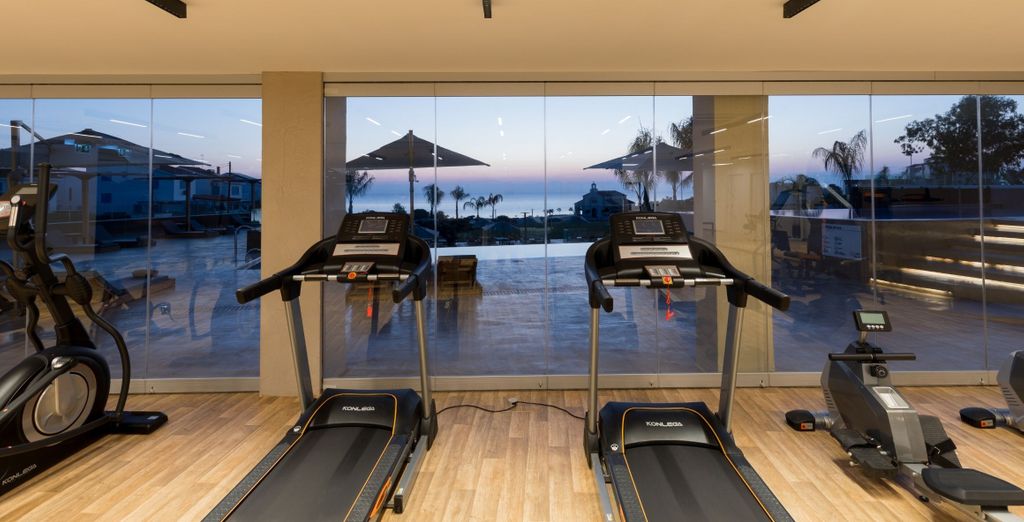  Cavo Zoe Seaside Hotel 4*