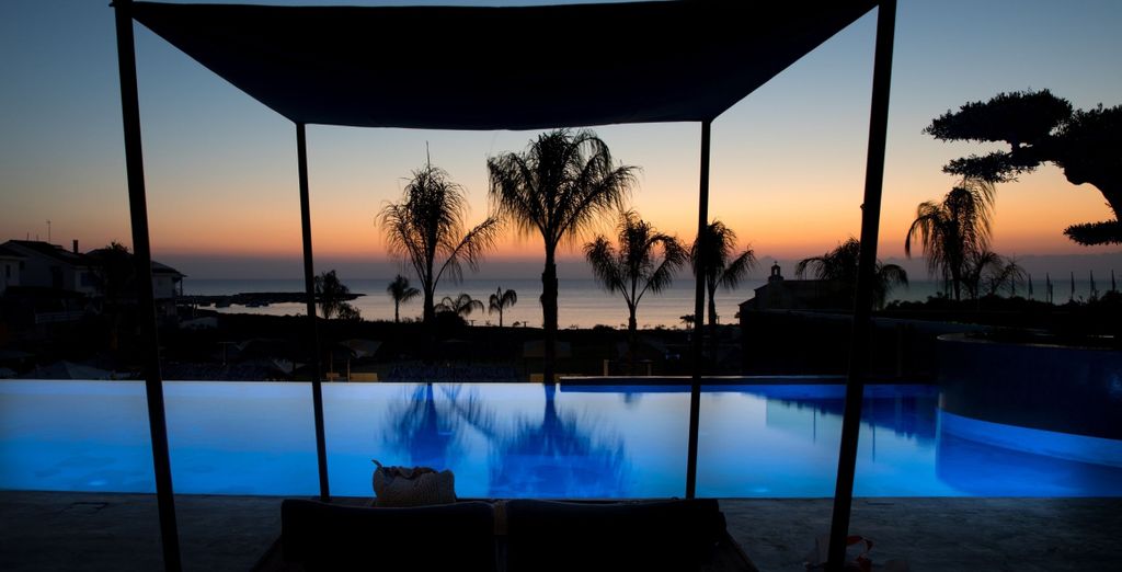  Cavo Zoe Seaside Hotel 4*