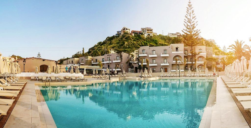 Porto Platanias Village 4*