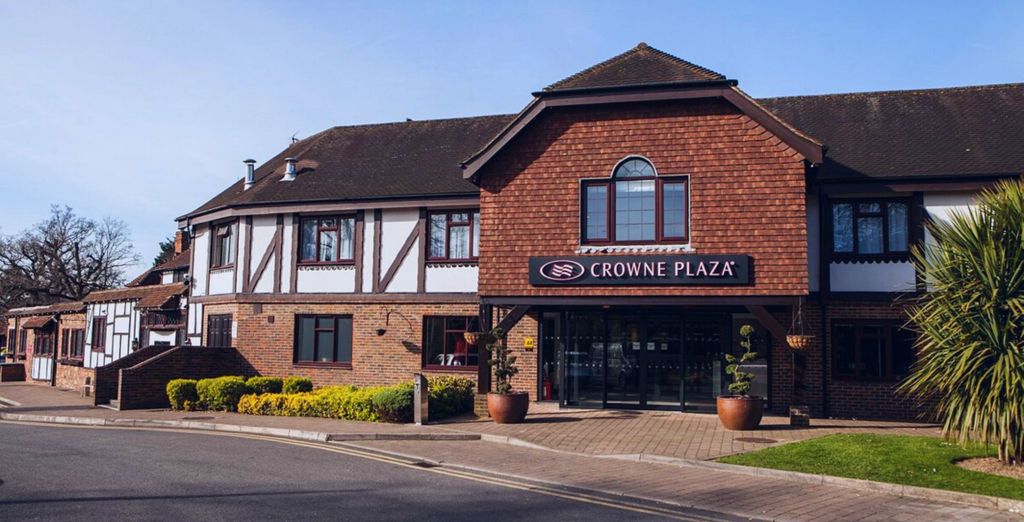 Crowne Plaza Felbridge 4*
